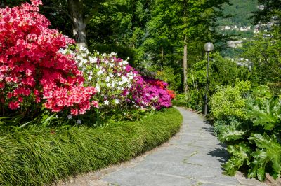Ensure That Your Flagstone Walkway Retains It's Look and Functionality!